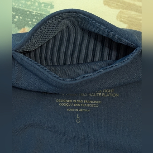 Athleta Ultra High Rise Elation 7/8 - Picture 8 of 11